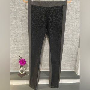 Color thread black and grey legging dress pants. Medium